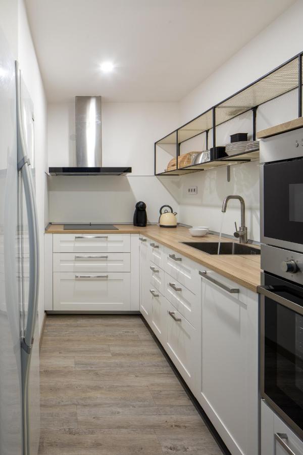 Designer Apartments In New Town By Prague Days - "Included Everything We Needed And More" Ngoại thất bức ảnh